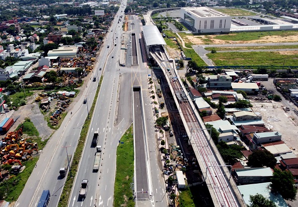 Hầm chui kết nối trục giao thông bến xe Miền Đông mới với ga tuyến Metro 1