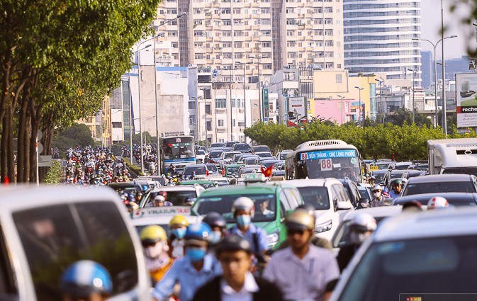 Vấn nạn kẹt xe nghiêm trọng đang ảnh hưởng tiêu cực tới BĐS khu trung tâm Tp.HCM