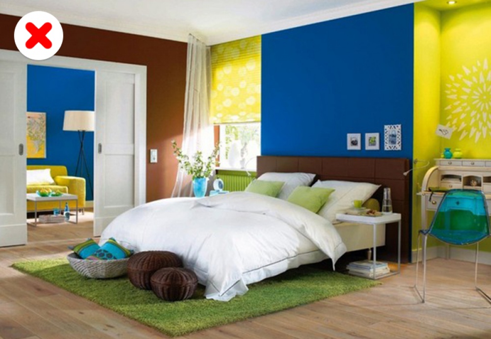 phòng khách lòe loẹt