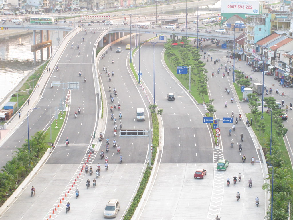 6445481029_766be0976a_b Đại lộ Võ Văn Kiệt