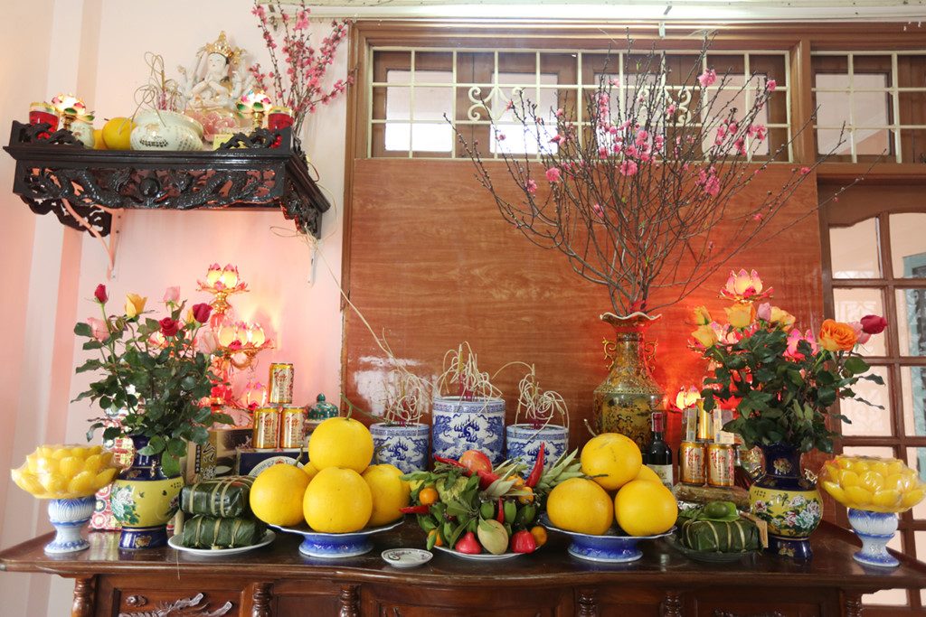 Bàn thờ - Sự kết nối tâm linh linh thiêng