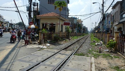 Những lưu ý khi chọn mua nhà dọc theo tuyến đường sắt Bắc-Nam tại quận Phú Nhuận