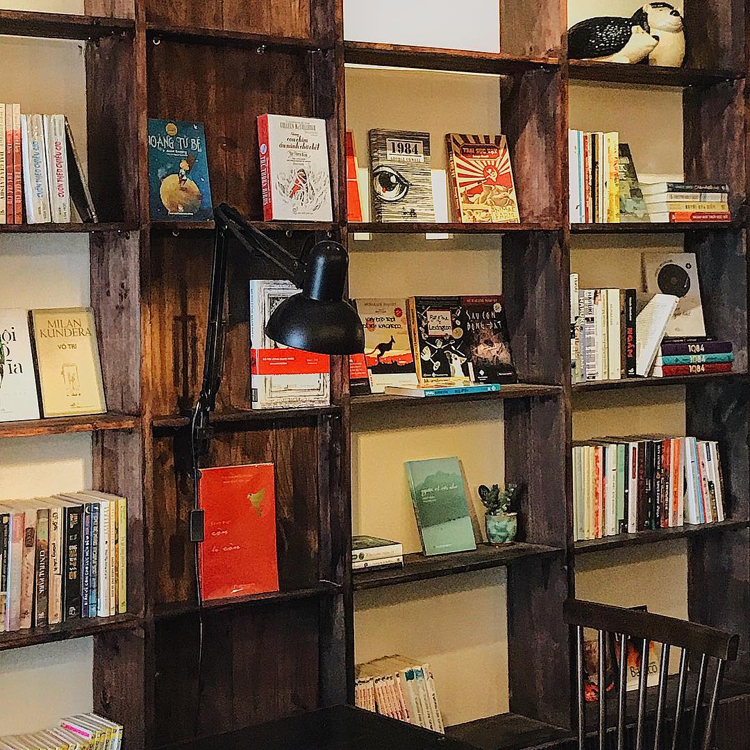 cafe-sach-sai-gon-slowee-coffee-books-3