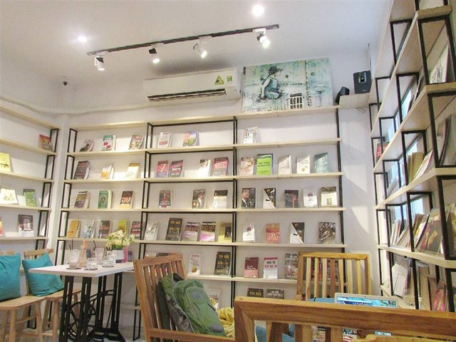 cafe-sach-sai-gon-the-lib-coffee-books-3