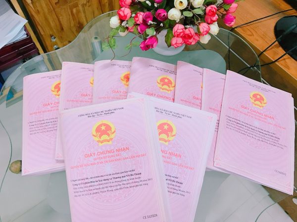 Ở chung cư có thể chậm nhận sổ hồng