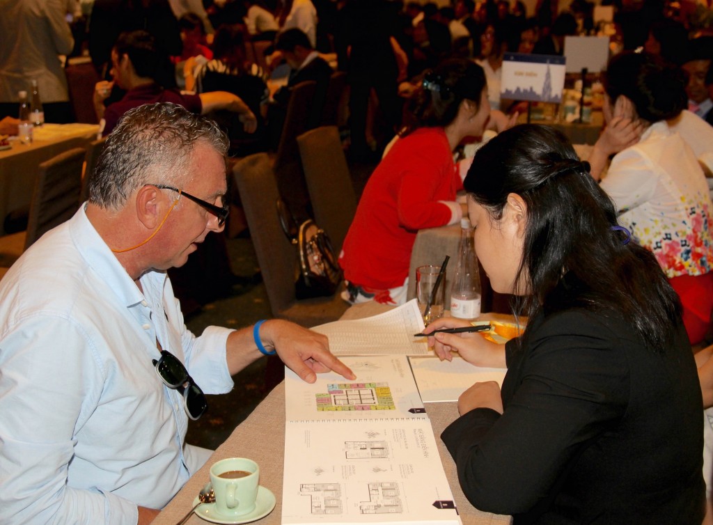 Tưởng khó mà lại dễ bất ngờ: người nước ngoài dự tính mua nhà ở Việt Nam nên lưu ý tới