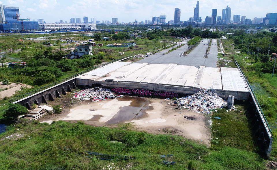 4 con đường 1.000 tỷ/km ở Thủ Thiêm đang làm đến đâu - Hình 12