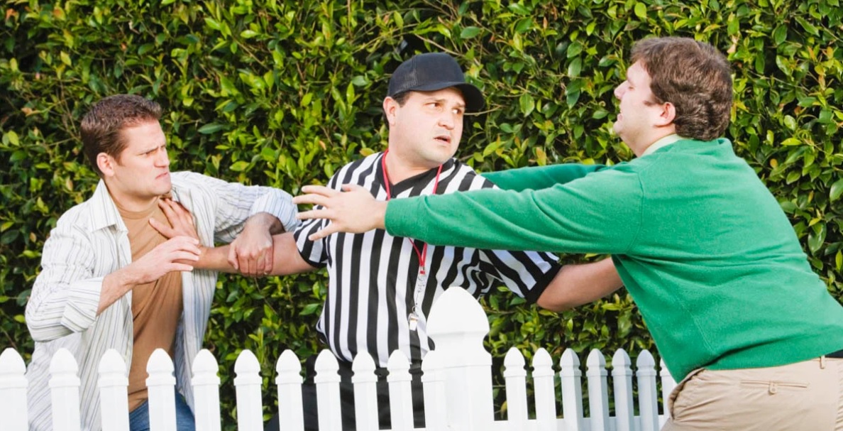 Ký giáp ranh đất: Có cần phải ký giáp ranh đất khi làm sổ đỏ?