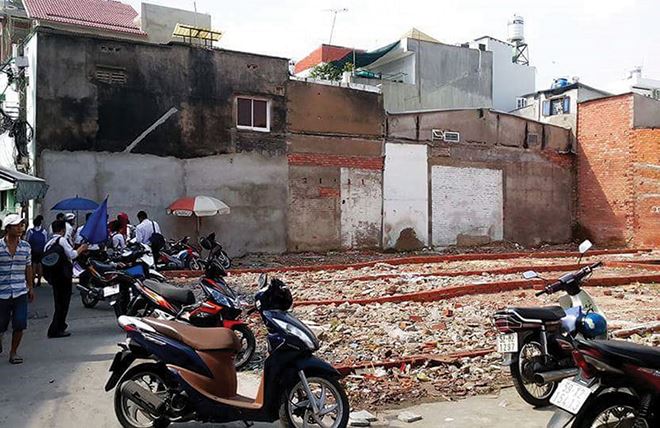 Cơn sóng cuối năm: Giao dịch nhà lẻ sôi động, thi nhau săn lùng dự án quy hoạch treo