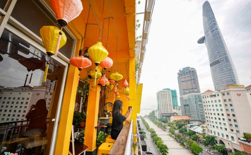 Hàng quán trên phố đi bộ đóng cửa do giá thuê mặt bằng quá cao