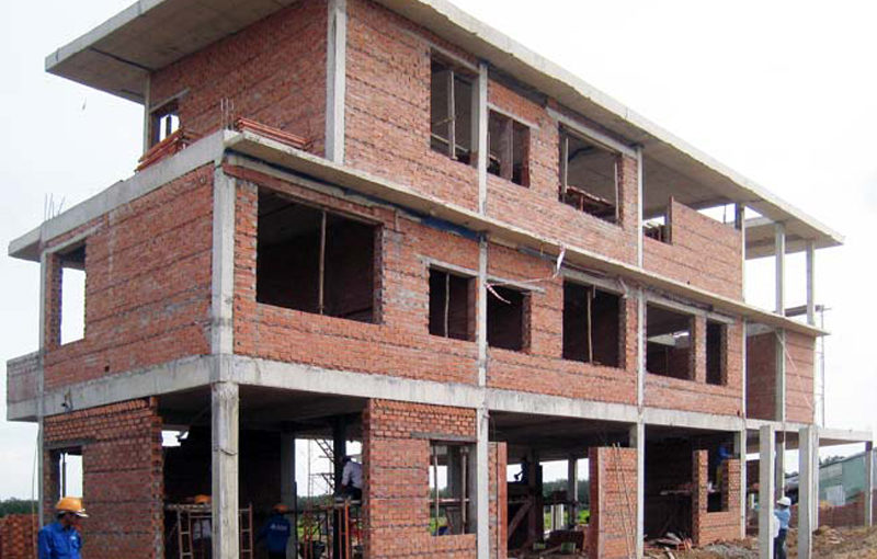 Nên xây nhà vào mùa nào trong năm?