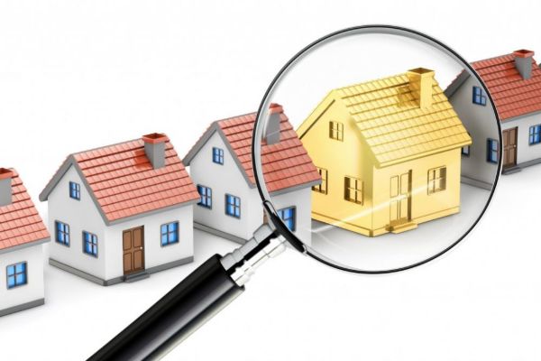 nen vay mua nha theo hinh thuc the chap hay tin chap