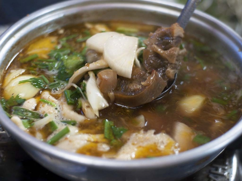 lau-bo-ngon-sai-gon-lau-bo-xuan-mai