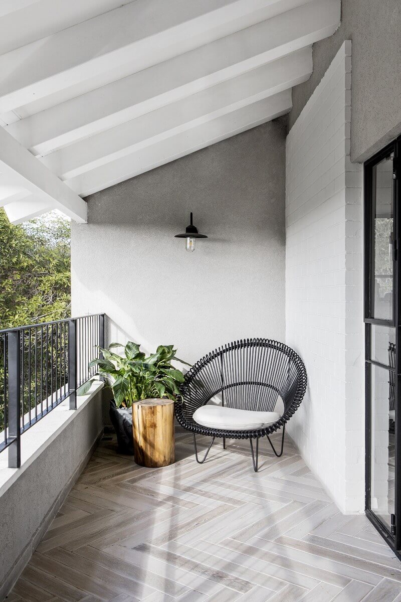 Lô gia kiểu 9 tối giản