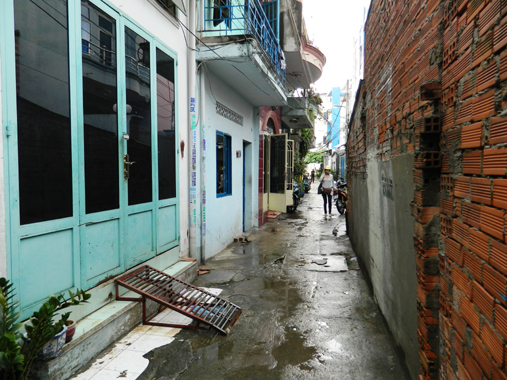 loi-di-cho-nha-giay-tay