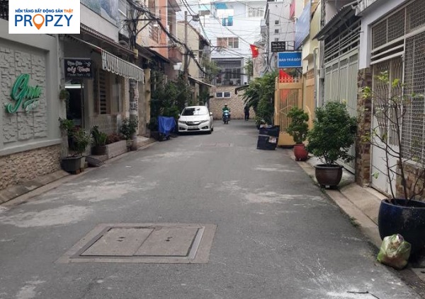 Nhà hẻm xe hơi tại TPHCM