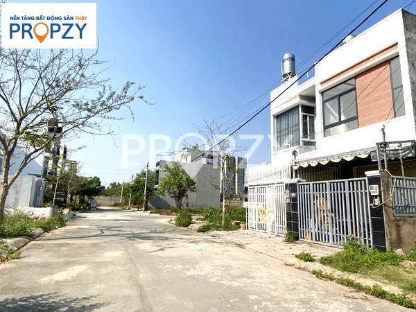 Nhà phố xây sẵn quận 9 sở hữu tiềm năng phát triển mạnh mẽ