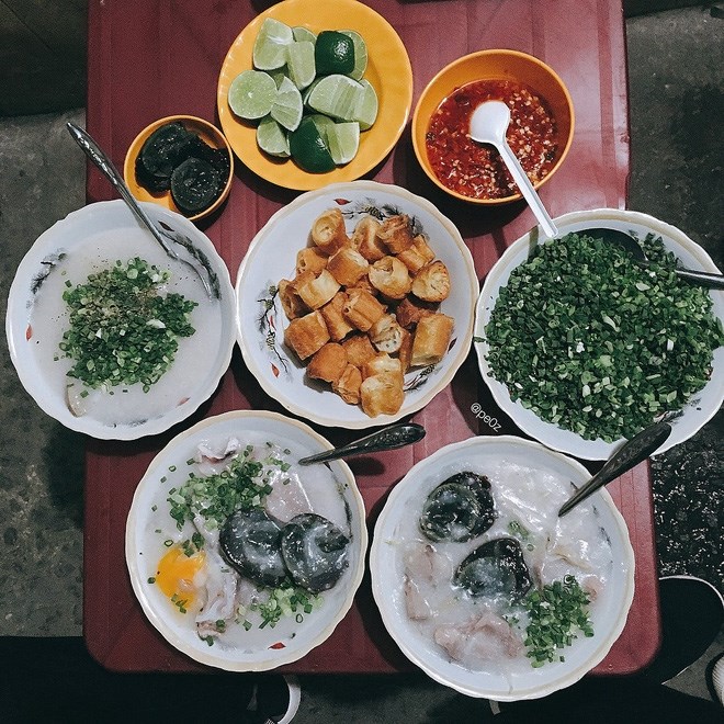 quan-an-khuya-sai-gon-chao-suon-ba-hao-1