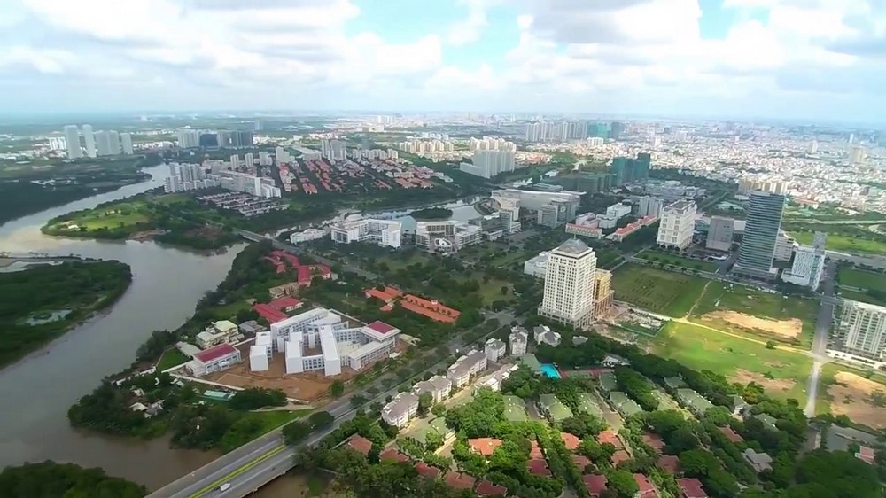 thi-truong-dat-nen-nhe-be-phu-xuan