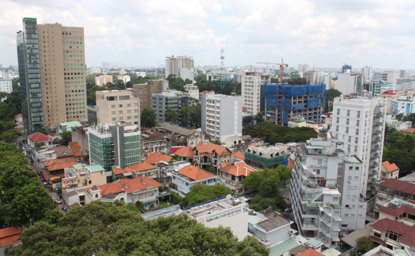 Âm thầm nhà phố