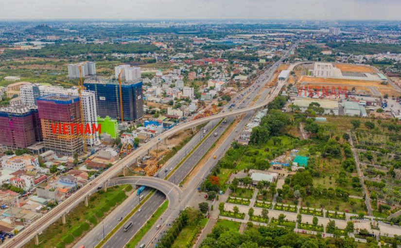 Tiến độ 3 dự án căn hộ tại vị trí đẹp nhất trên tuyến Xa lộ Hà Nội và ngay vị trí “vàng” của tuyến metro số 1: Bcons Suối Tiên, Bcons Miền Đông và The EastGate