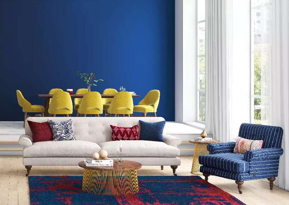 ung-dung-classic-blue-trong-thiet-ke-nha-o-2