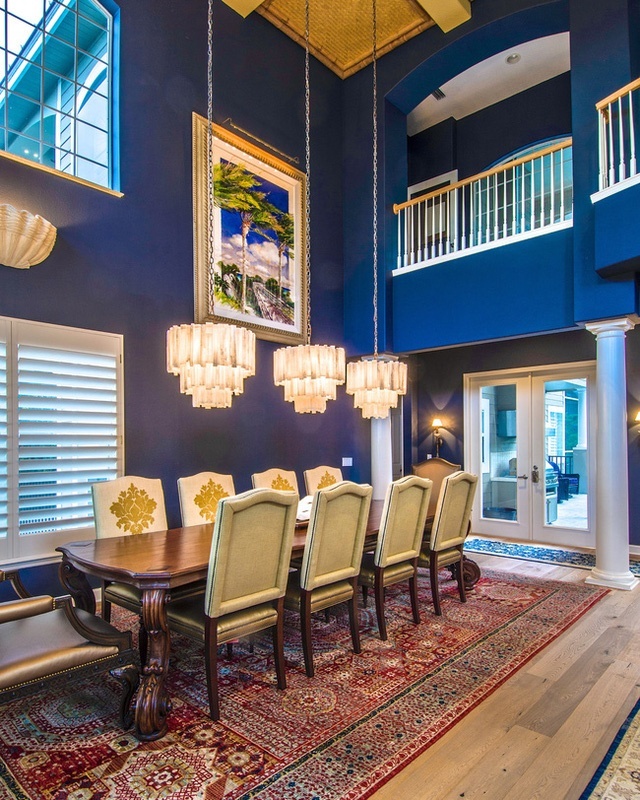 ung-dung-classic-blue-trong-thiet-ke-nha-o-9