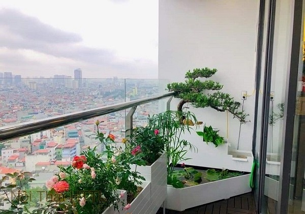 vai-tro-cua-ban-cong-trong-phong-thuy-can-ho-chung-cu-4 Căn hộ chung cư có ban công nên hướng ra phía Nam hoặc phía Đông là tốt nhất trong phong thủy